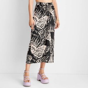 📍 Target Future Collective Botanical Tie Front Flowy Midi Skirt Size Large NWT